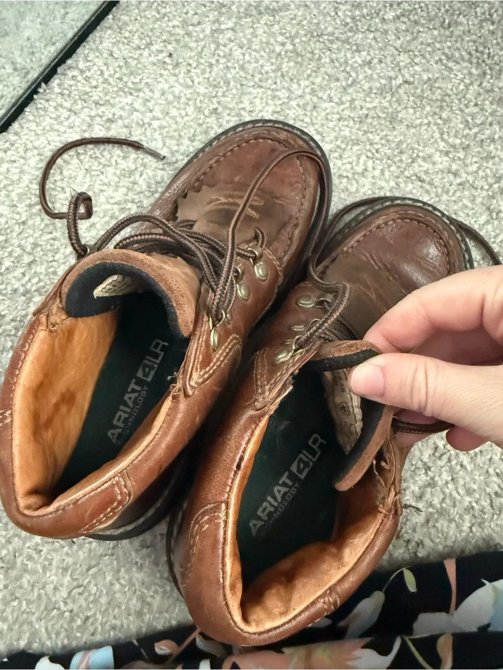 Ariat size men’s